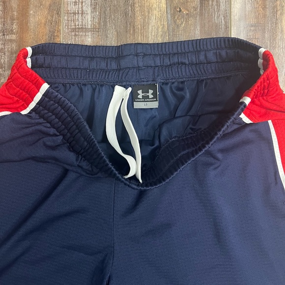 Nike and Under Armour Men’s shorts Large 2 Pair - Picture 6 of 10